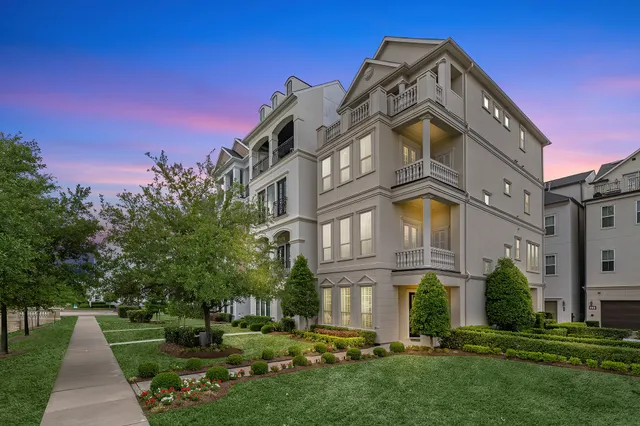 $999,000 | 3709 Somerset Commons Lane, Houston, TX 77055