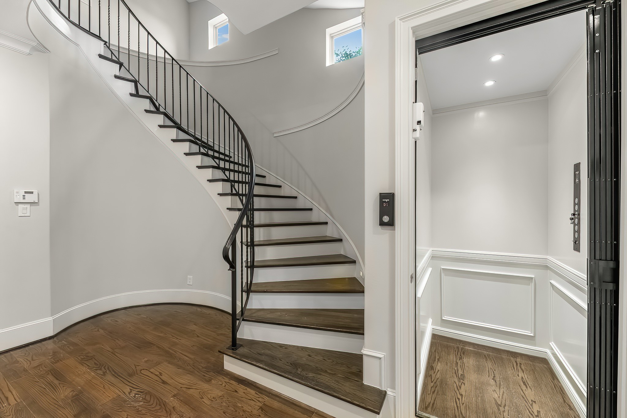 3709 Somerset Commons Lane Houston, TX 77055 - Photo 4 of 32 a view of entryway with wooden floor