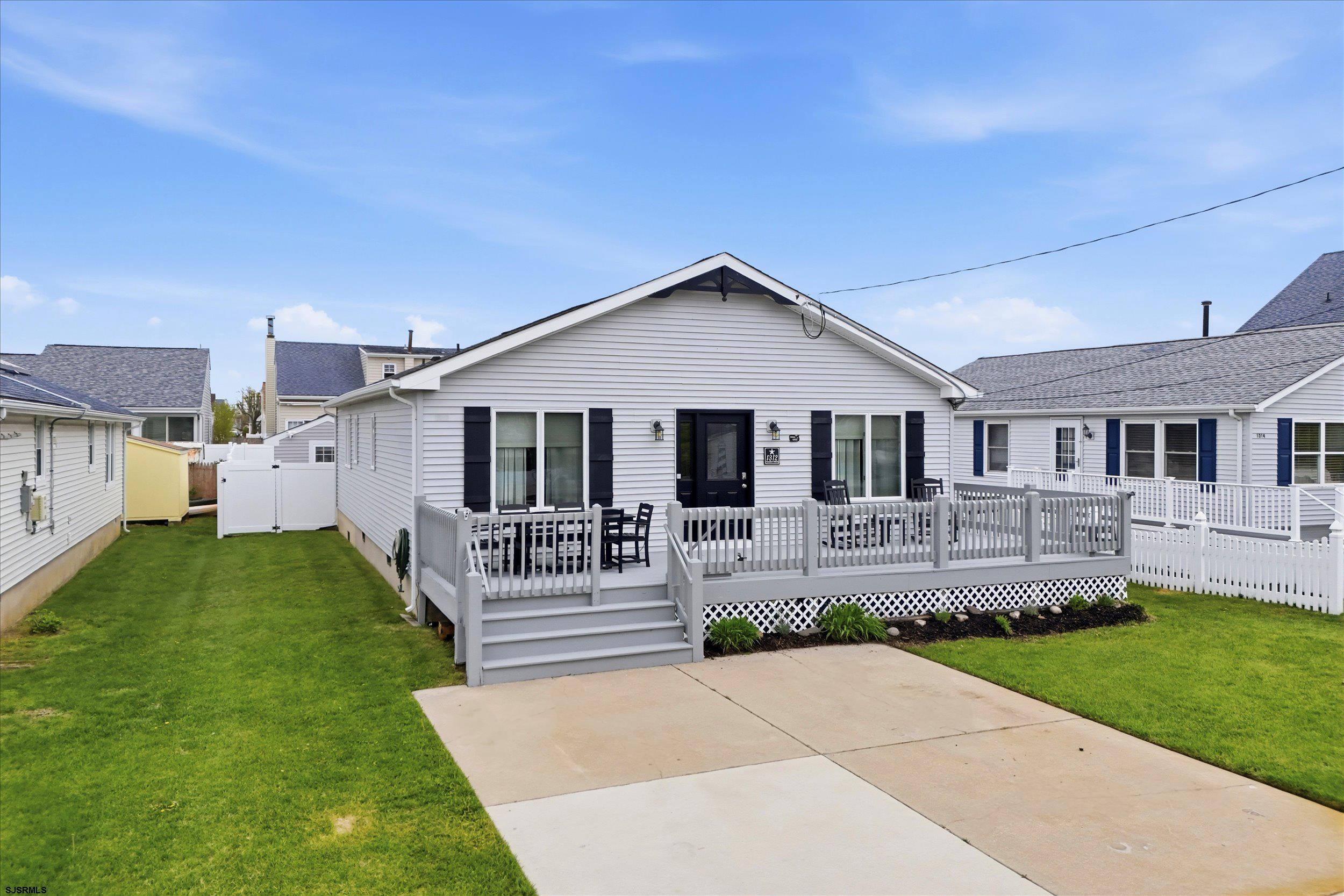 1312 Vardon Road Brigantine, NJ 08203 - Photo 2 of 24
