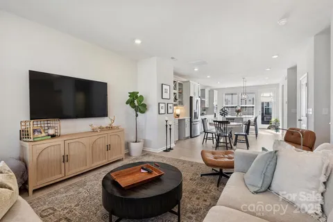 $525,000 | 912 Mary Max Drive, Davidson, NC 28036