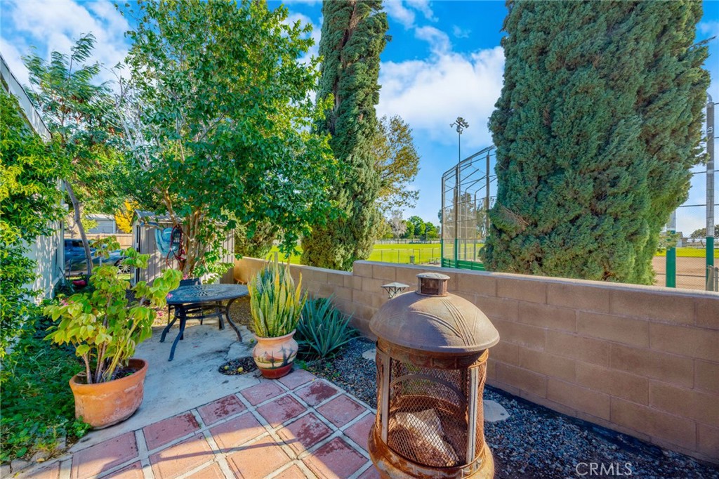 1155 South Riverside Avenue, Unit 39 Rialto, CA 92376 - Photo 12 of 37