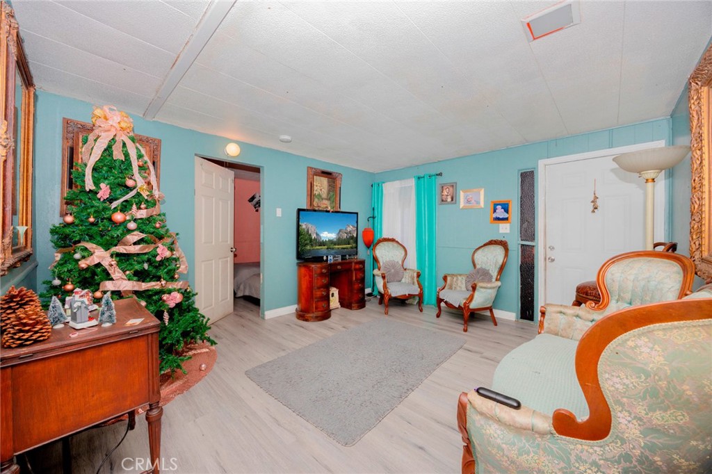 1155 South Riverside Avenue, Unit 39 Rialto, CA 92376 - Photo 17 of 37