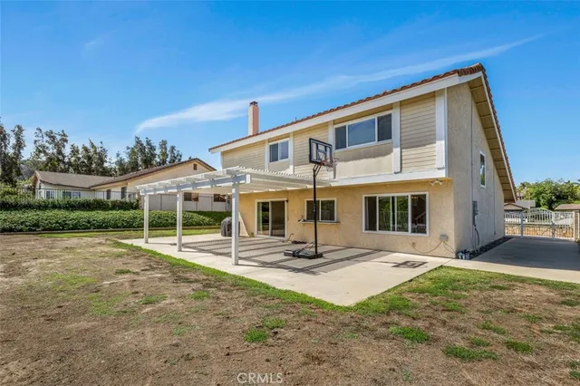 $1,389,000 | 480 South Ave Faro, Anaheim Hills, CA 92807