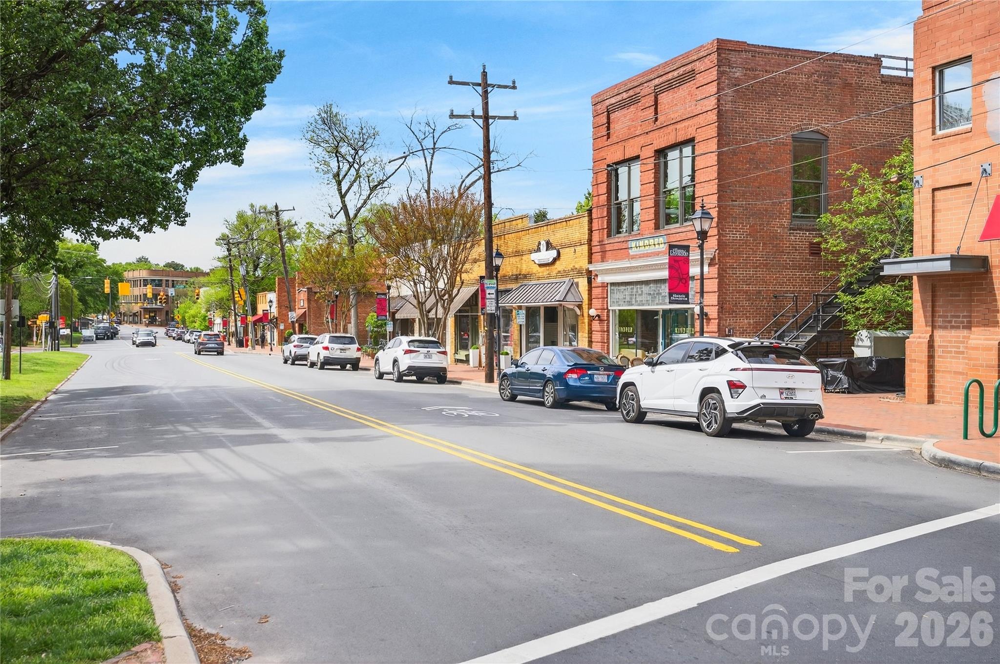 489 South Main Street Davidson, NC 28036 - Photo 40 of 43 a view of a street with cars