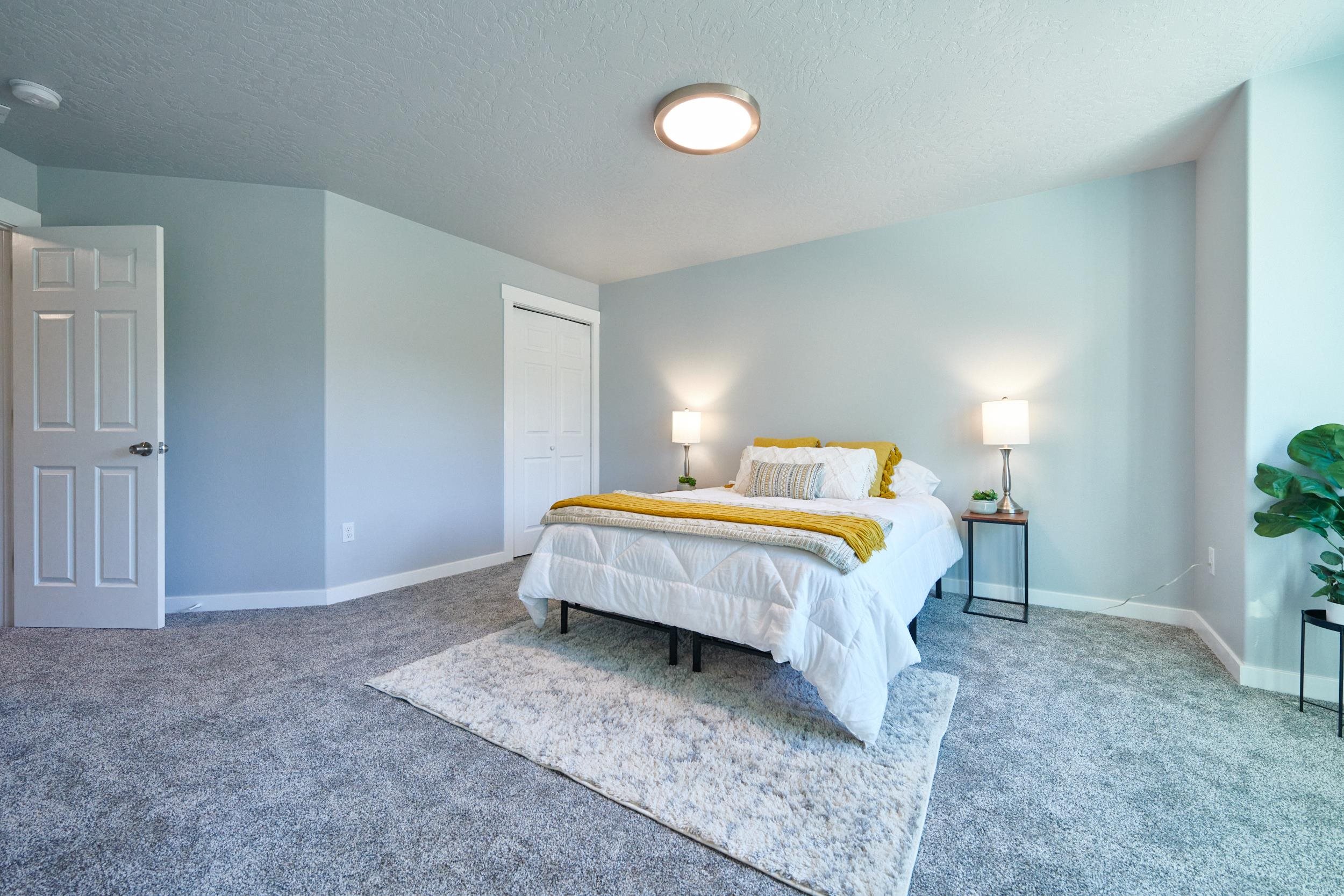 522 West Ivanhoe Road Spokane, WA 99218 - Photo 13 of 20