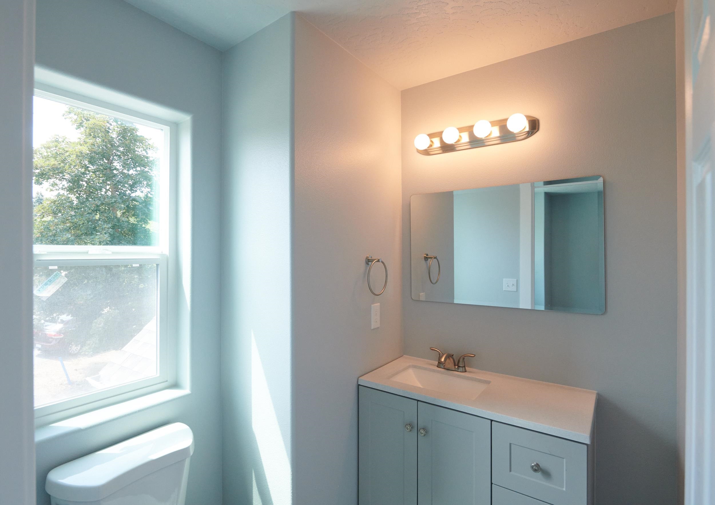 522 West Ivanhoe Road Spokane, WA 99218 - Photo 15 of 20