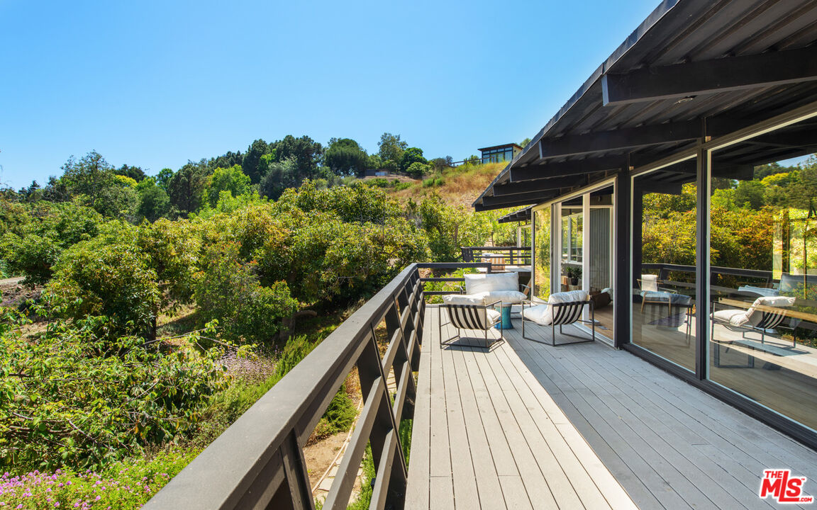 6009 Bonsall Drive Malibu, CA 90265 - Photo 14 of 49 a view of balcony with furniture