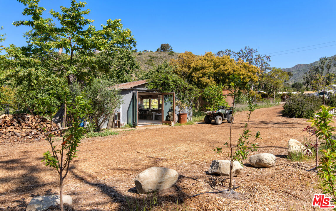 6009 Bonsall Drive Malibu, CA 90265 - Photo 28 of 49 a outdoor space with lots of trees