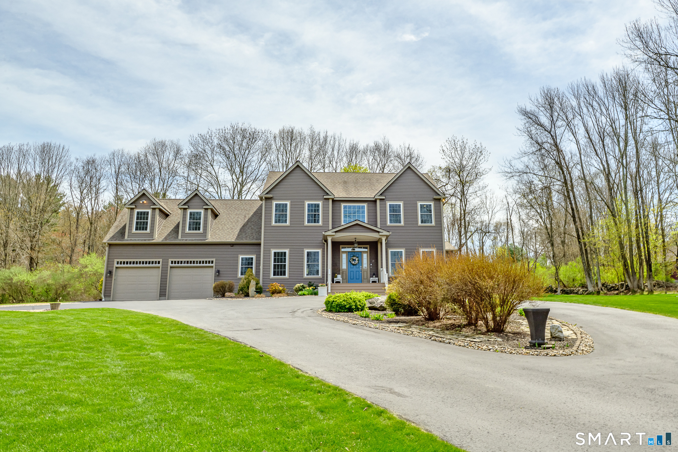 10 Heritage Road Putnam, CT 06260 - Photo 2 of 40