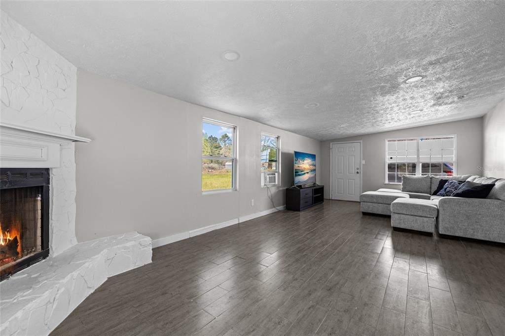 314 Harris Road Lake City, FL 32055 - Photo 2 of 21 Gallery Image 2