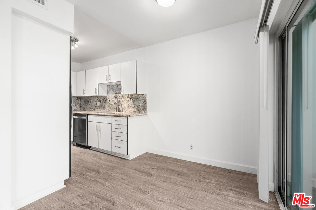 7712 Paseo Del Rey, Unit 4 Playa del Rey, CA 90293 - Photo 8 of 17