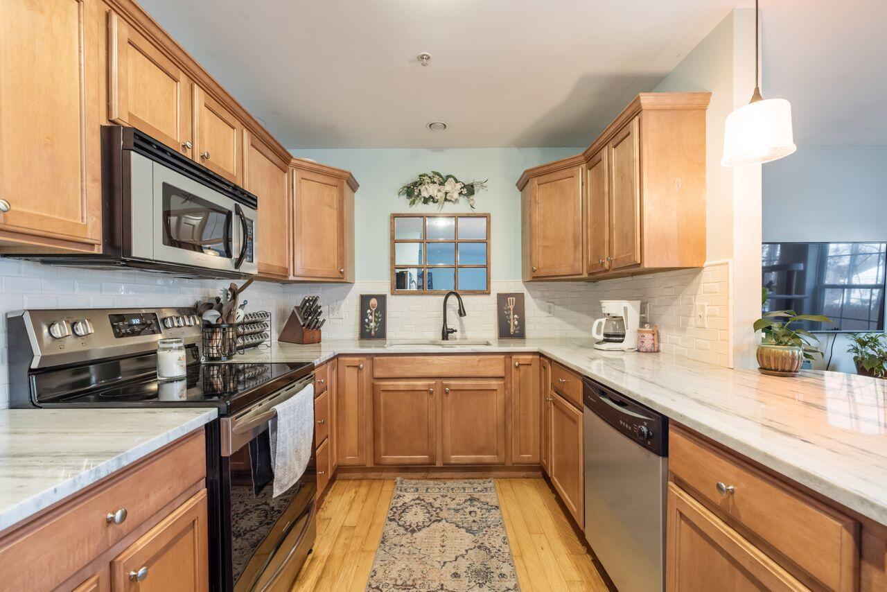 9 Signal Street, Unit 9 Sanford, ME 04083 - Photo 12 of 22 3G0A5714