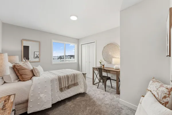 $559,900 | 1551 Creekwood Drive, New Richmond, WI 54017