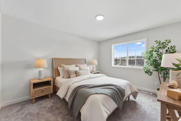 $559,900 | 1551 Creekwood Drive, New Richmond, WI 54017