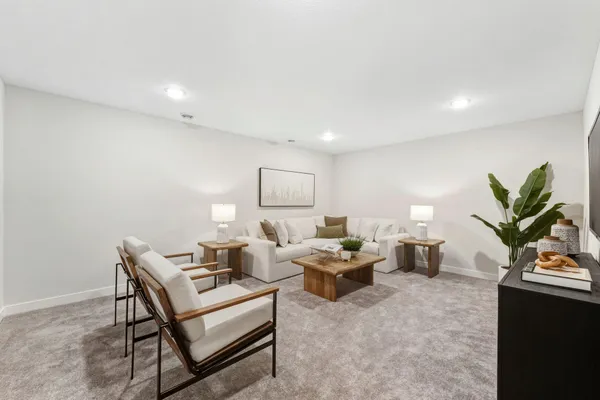 $559,900 | 1551 Creekwood Drive, New Richmond, WI 54017