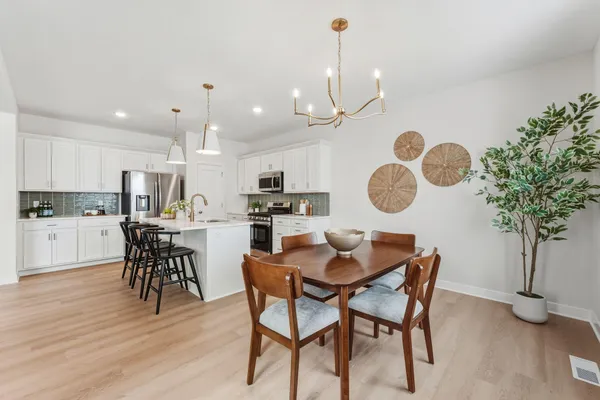 $559,900 | 1551 Creekwood Drive, New Richmond, WI 54017