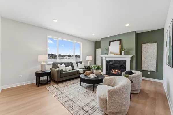 $559,900 | 1551 Creekwood Drive, New Richmond, WI 54017