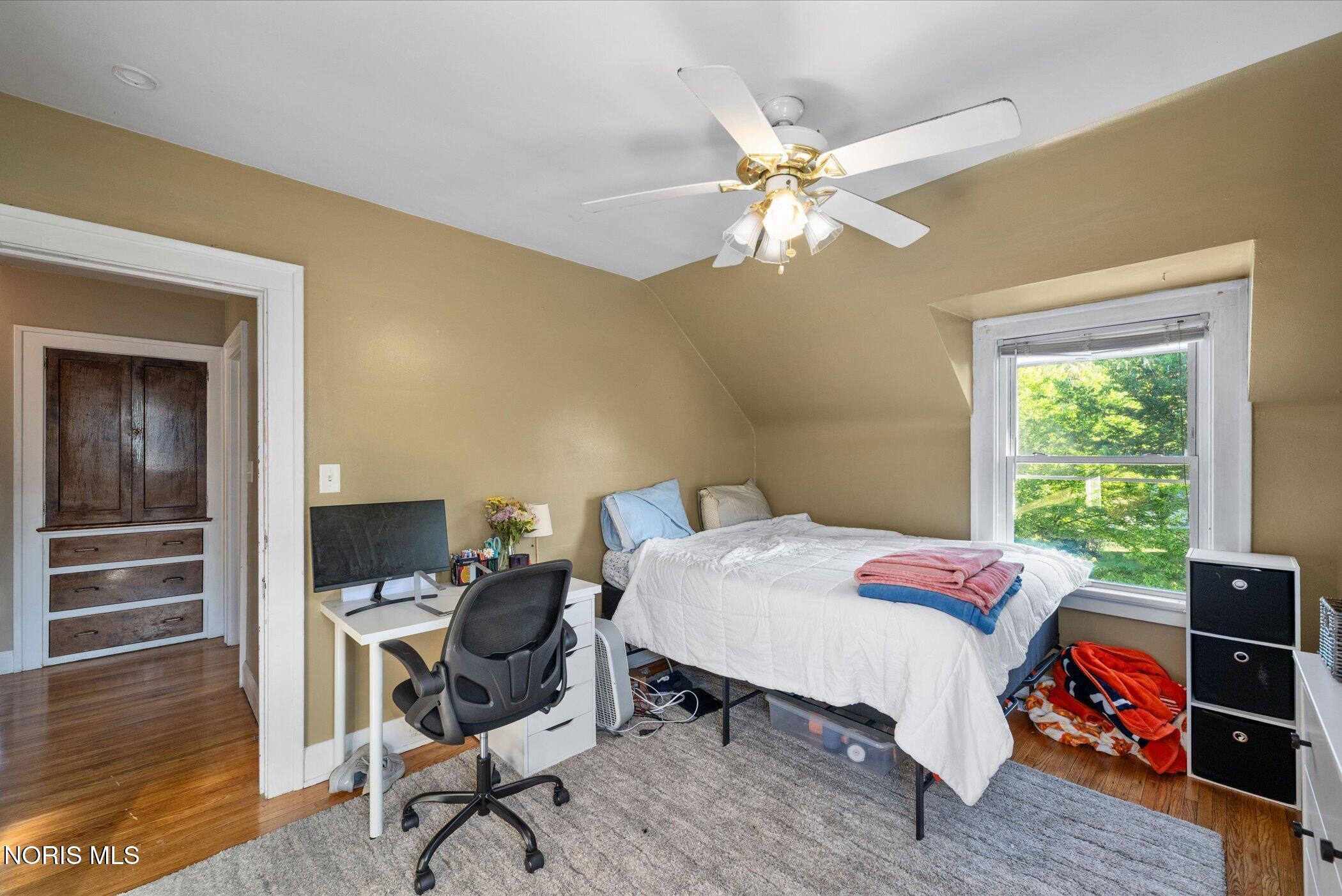 2119 Kensington Road Toledo, OH 43607 - Photo 19 of 25 Gallery Image 19