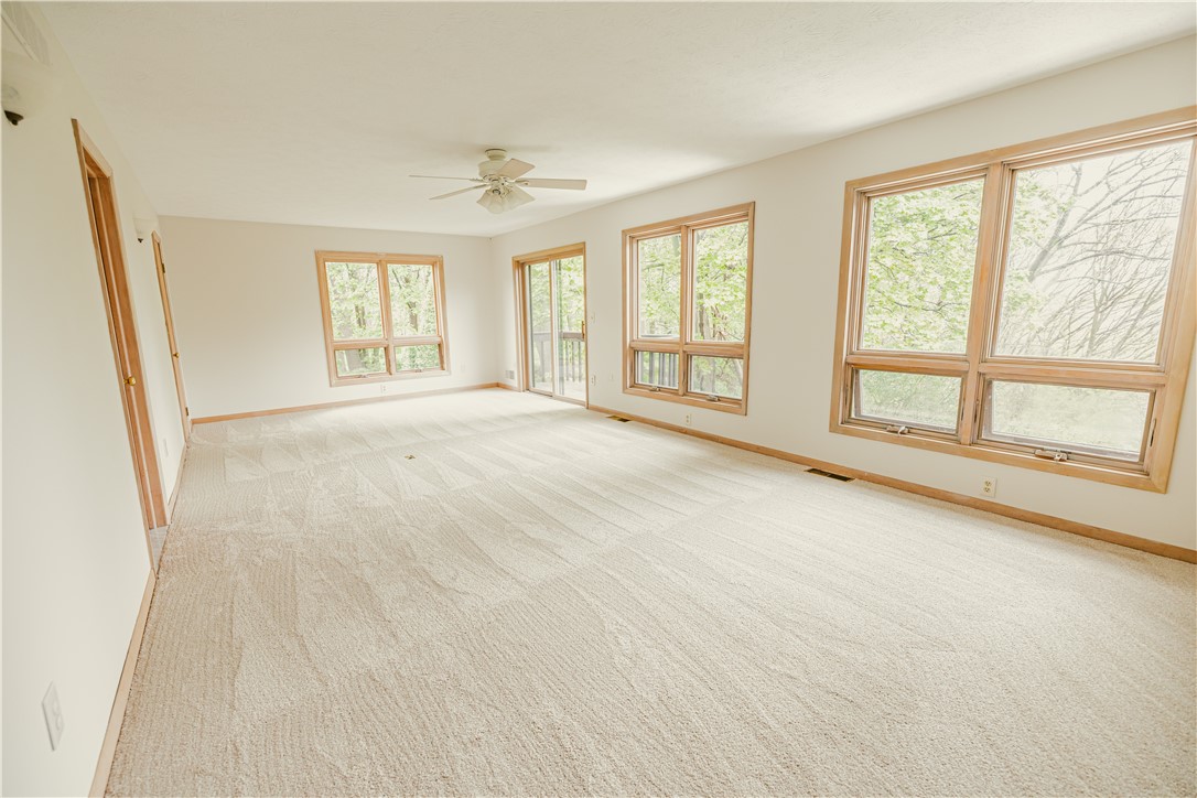 243 Inspiration Point Road Webster, NY 14580 - Photo 31 of 44