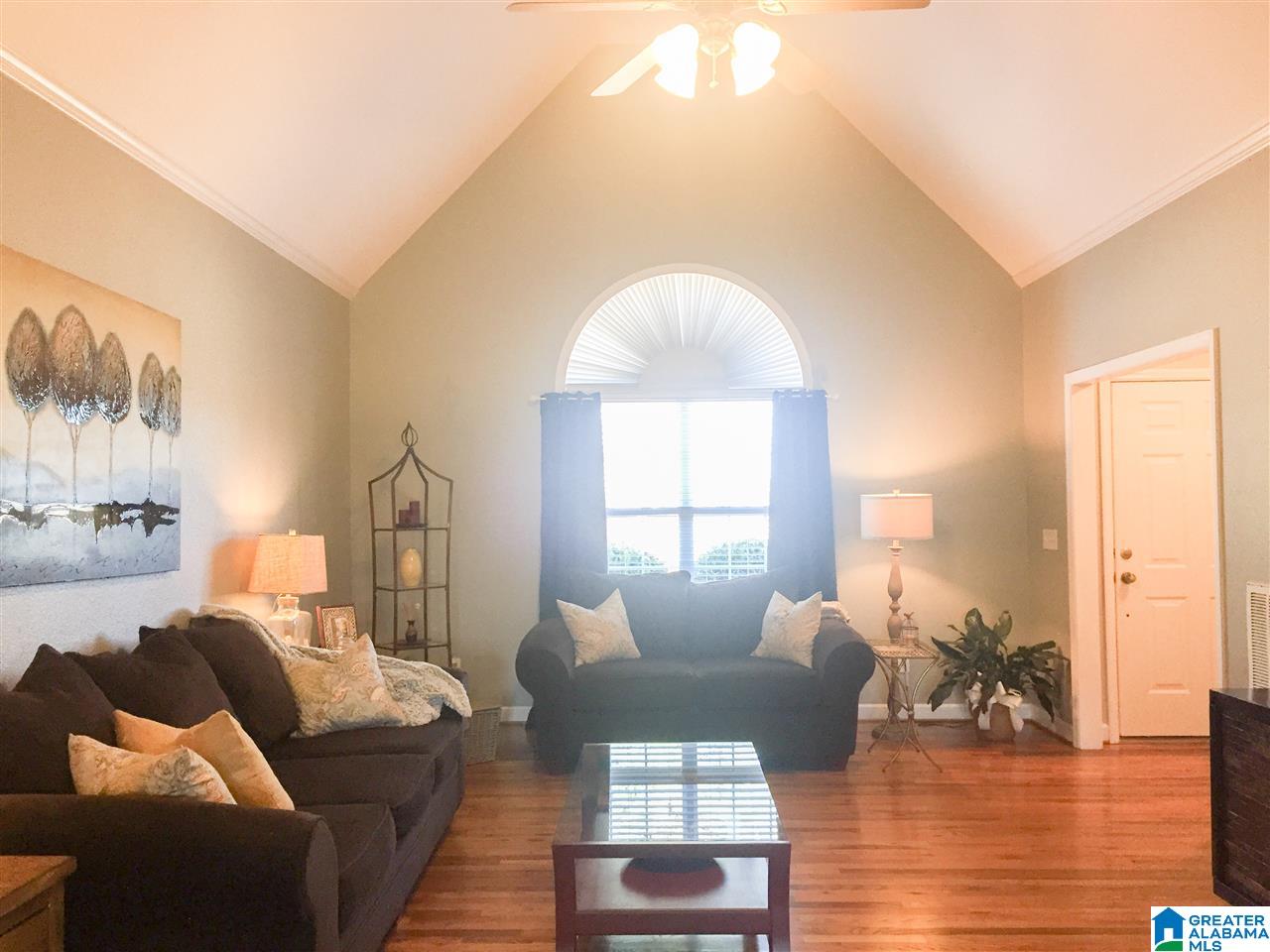 1560 Overlook Point Warrior, AL 35180 - Photo 12 of 42