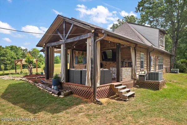 $370,000 | 6310 Highway 145, Meridian, MS 39301