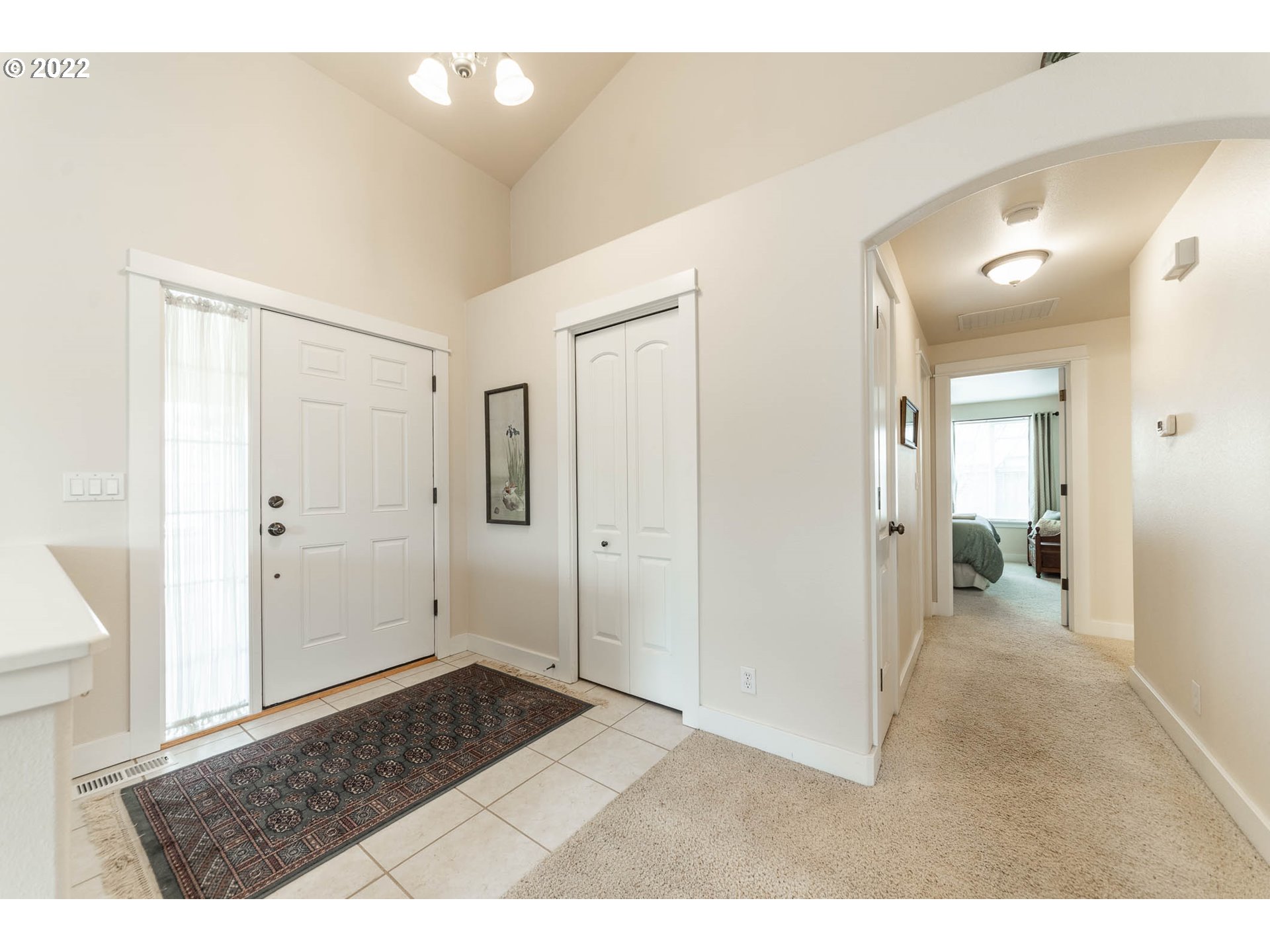 4019 Douglas Drive Springfield, OR 97478 - Photo 14 of 32 a view of a room with an entryway