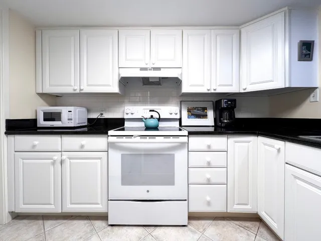 $515,000 | 2111 Beachwood Road, Fernandina Beach, FL 32034