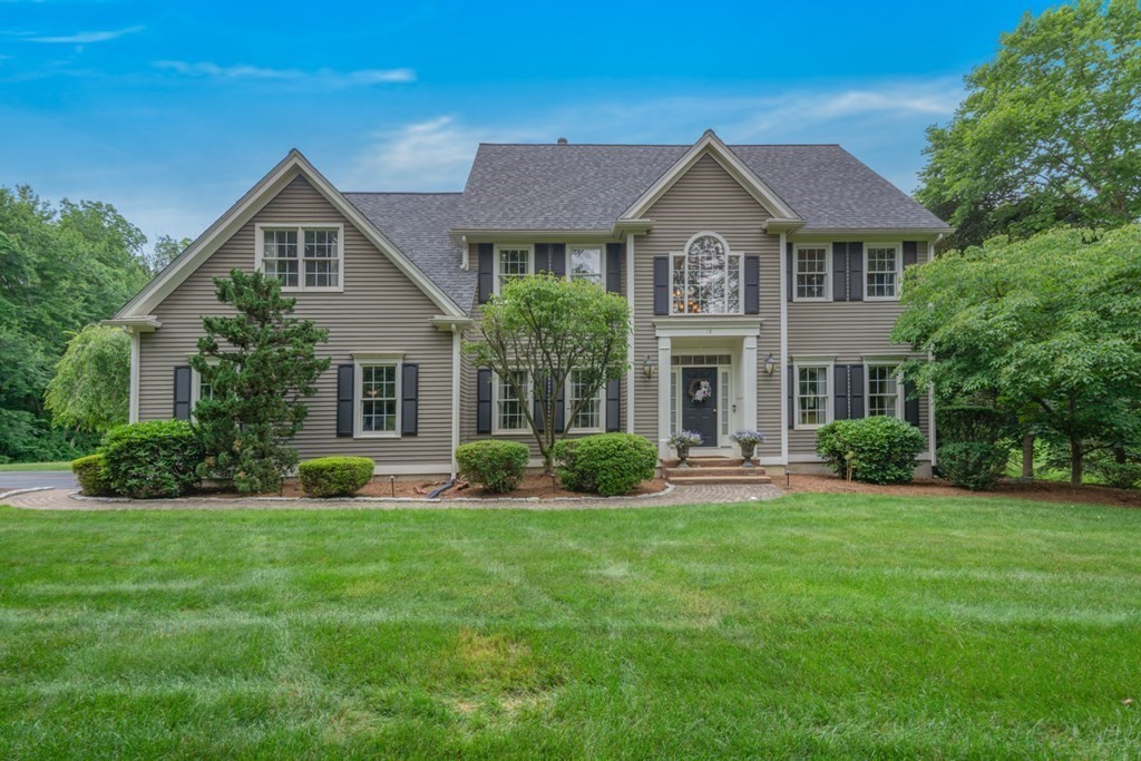 18 Castle Road Northborough, MA 01532 - Photo 1 of 16 Gallery Image 1