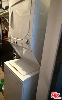 a close view of washer and dryer