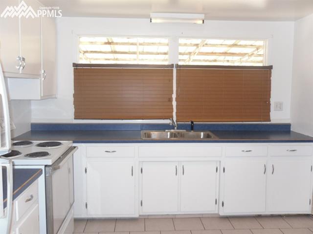 1705 Kickapoo Road Pueblo, CO 81001 - Photo 4 of 15 Gallery Image 4