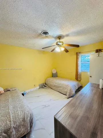 $700,000 | 3405 Northwest 82nd Avenue, Coral Springs, FL 33065