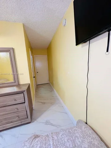 $700,000 | 3405 Northwest 82nd Avenue, Coral Springs, FL 33065