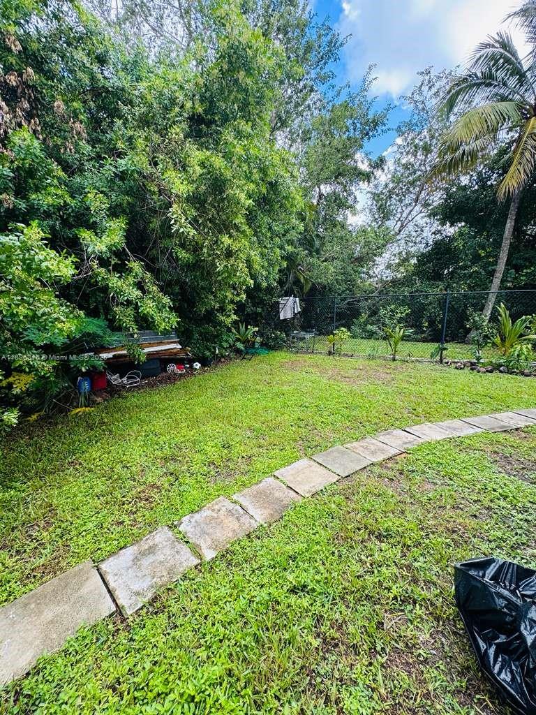3405 Northwest 82nd Avenue Coral Springs, FL 33065 - Photo 8 of 26 a view of a park with large trees