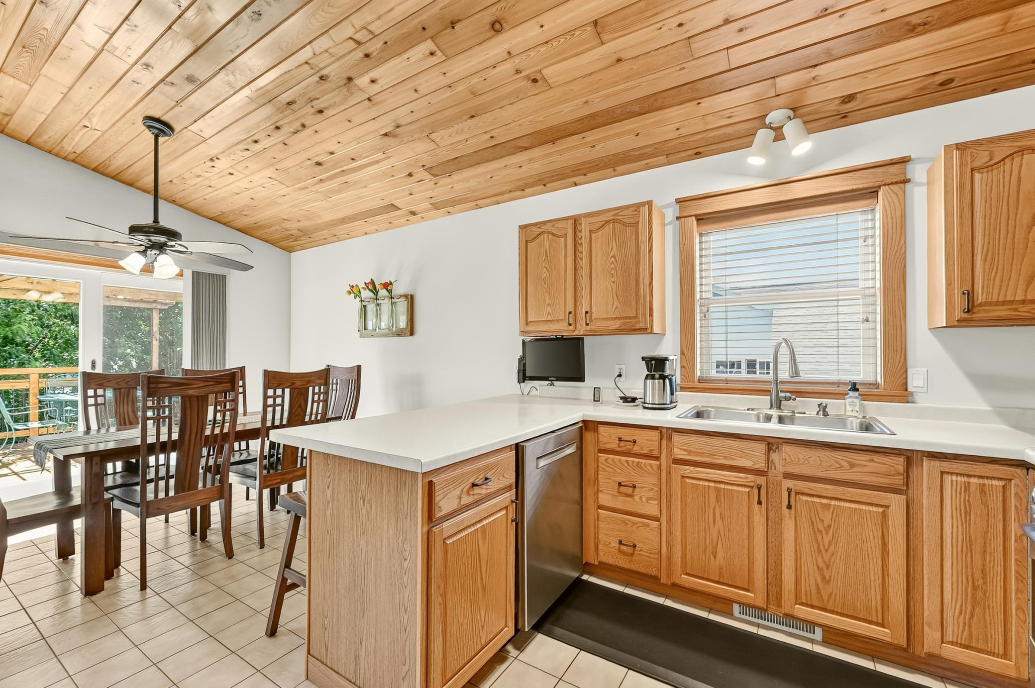 4462 Durham Lane Northwest Rochester, MN 55901 - Photo 12 of 44