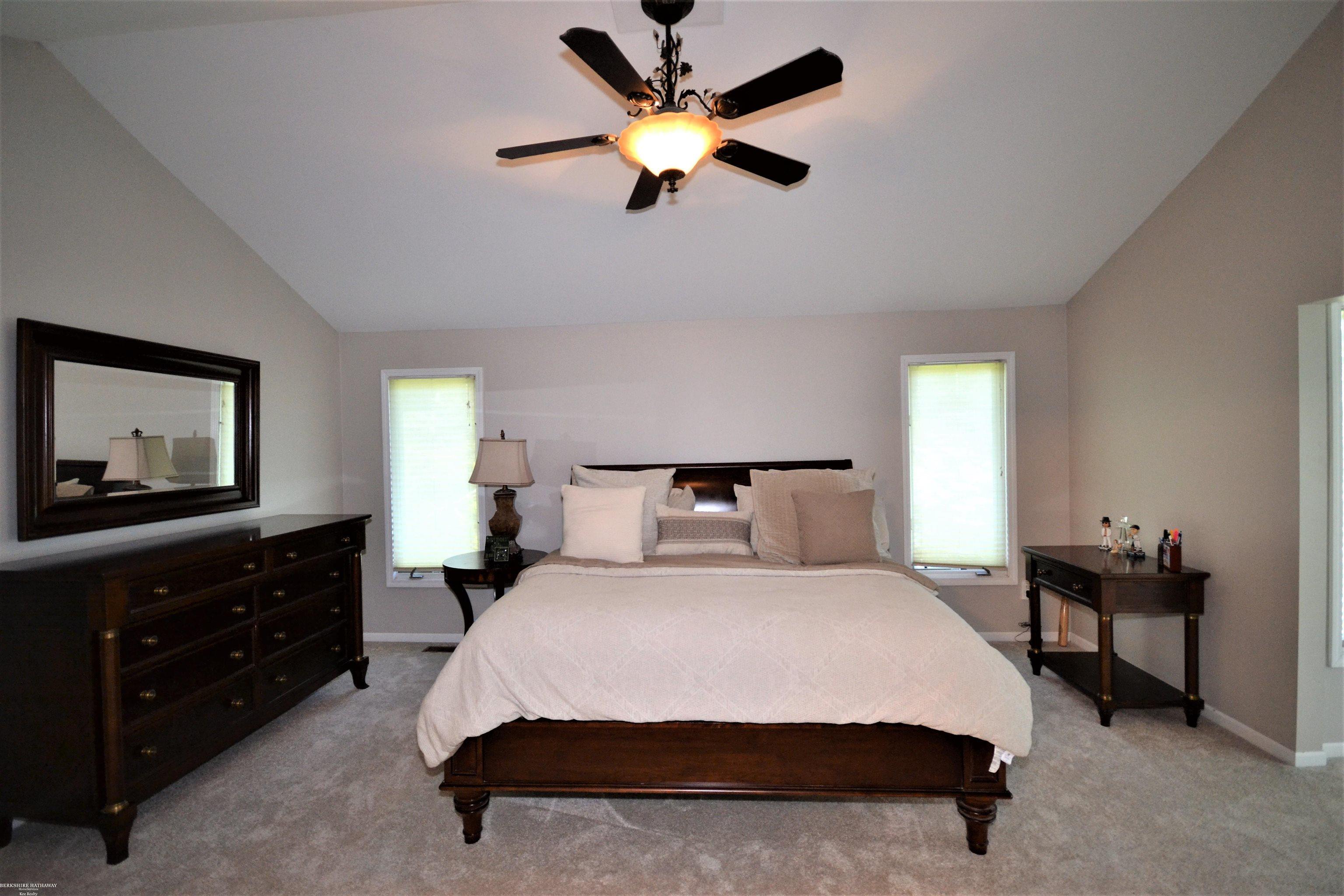 1813 Fox Run Rochester Hills, MI 48306 - Photo 37 of 68