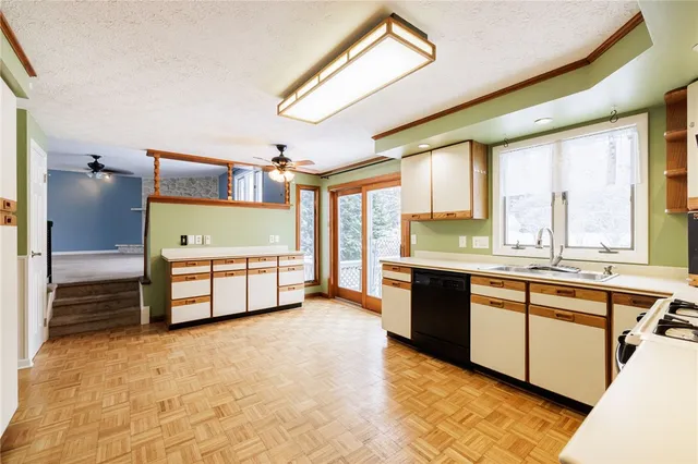 $249,900 | 63 West Bend Drive, Greece, NY 14612