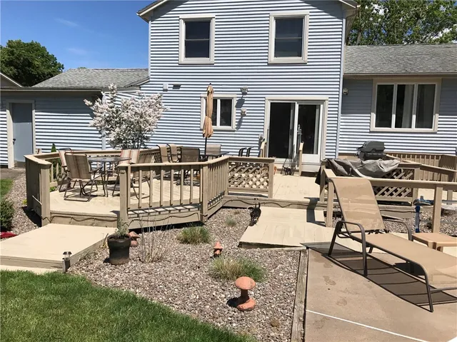 $249,900 | 63 West Bend Drive, Greece, NY 14612