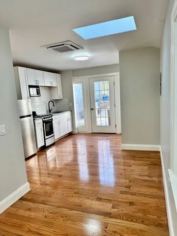 $1,575 | 71 East George Street, Unit 69A, Providence, RI 02906