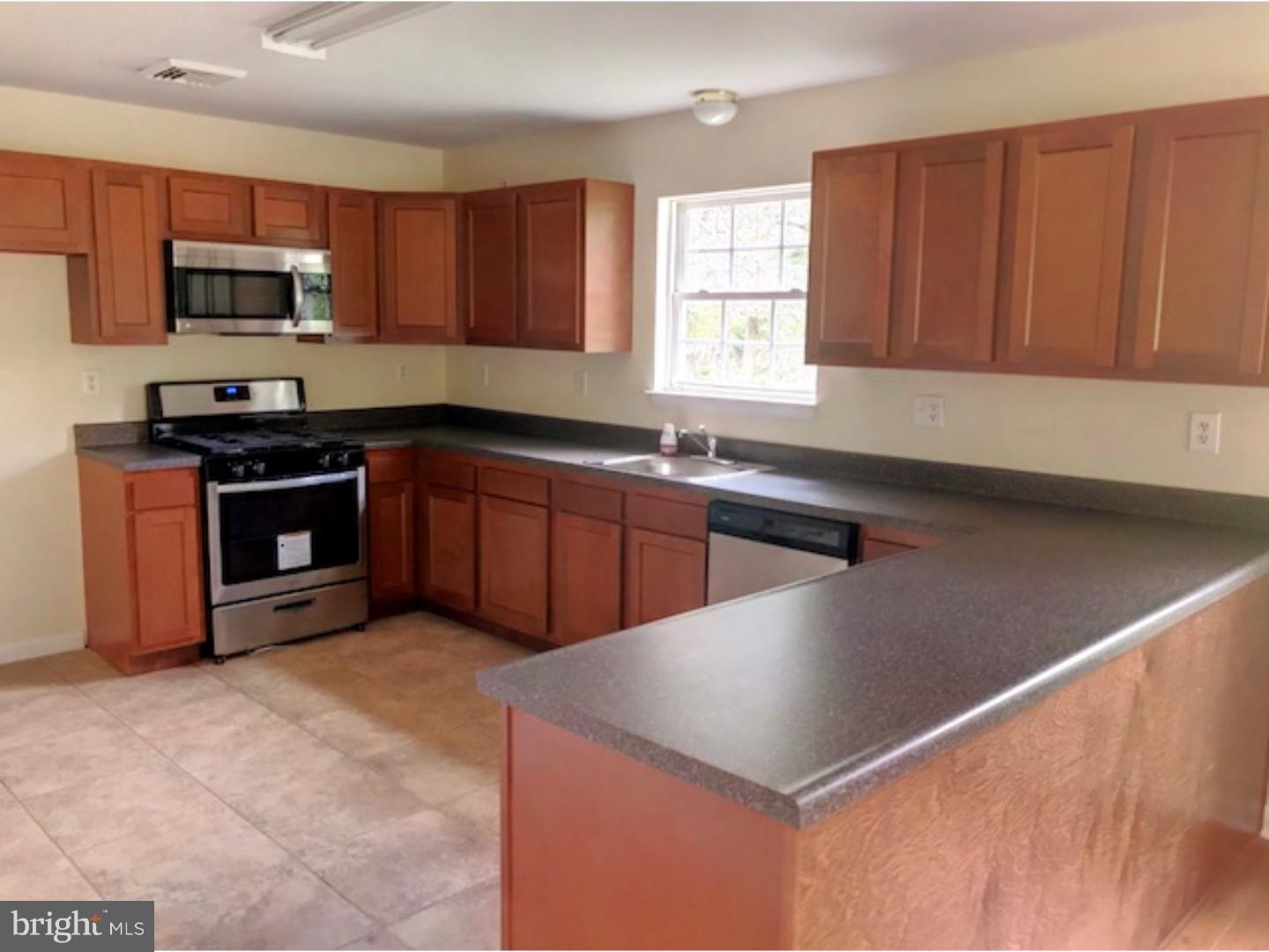 250 Weymouth Road Buena, NJ 08310 - Photo 3 of 14