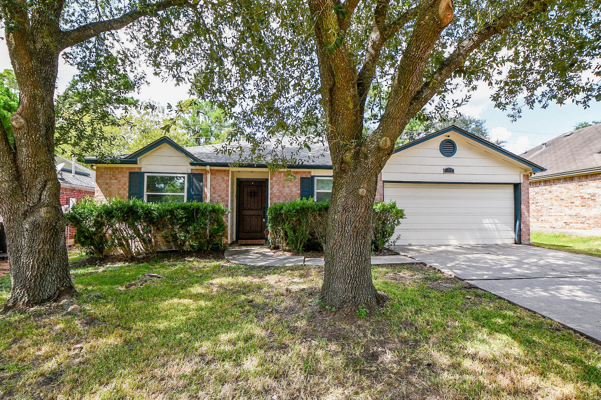 3019 Ciderwood Drive Spring, TX 77373 - Photo 3 of 32