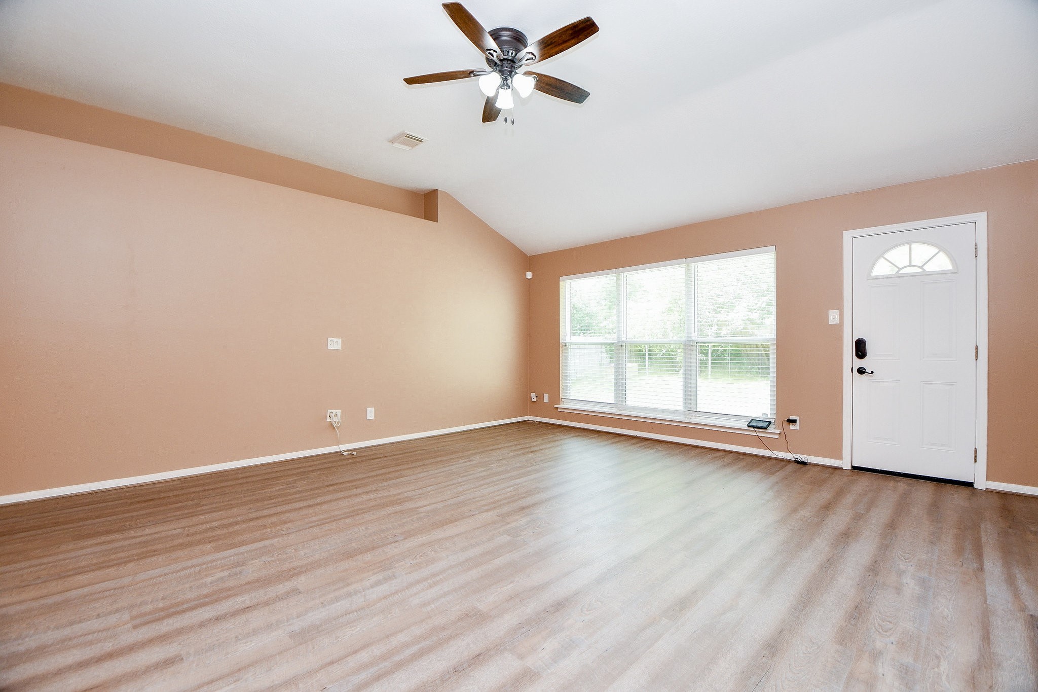 3019 Ciderwood Drive Spring, TX 77373 - Photo 4 of 32