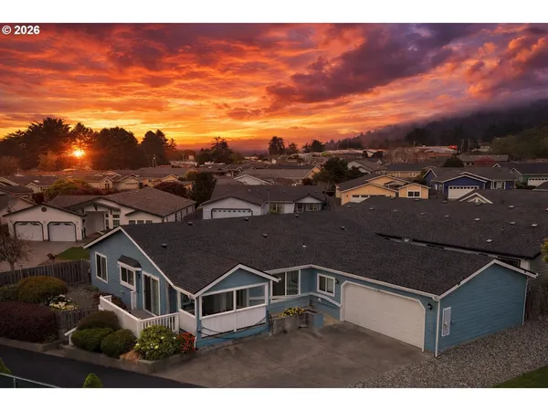 $356,500 | 98126 West Benham Lane, Unit 70, Brookings, OR 97415