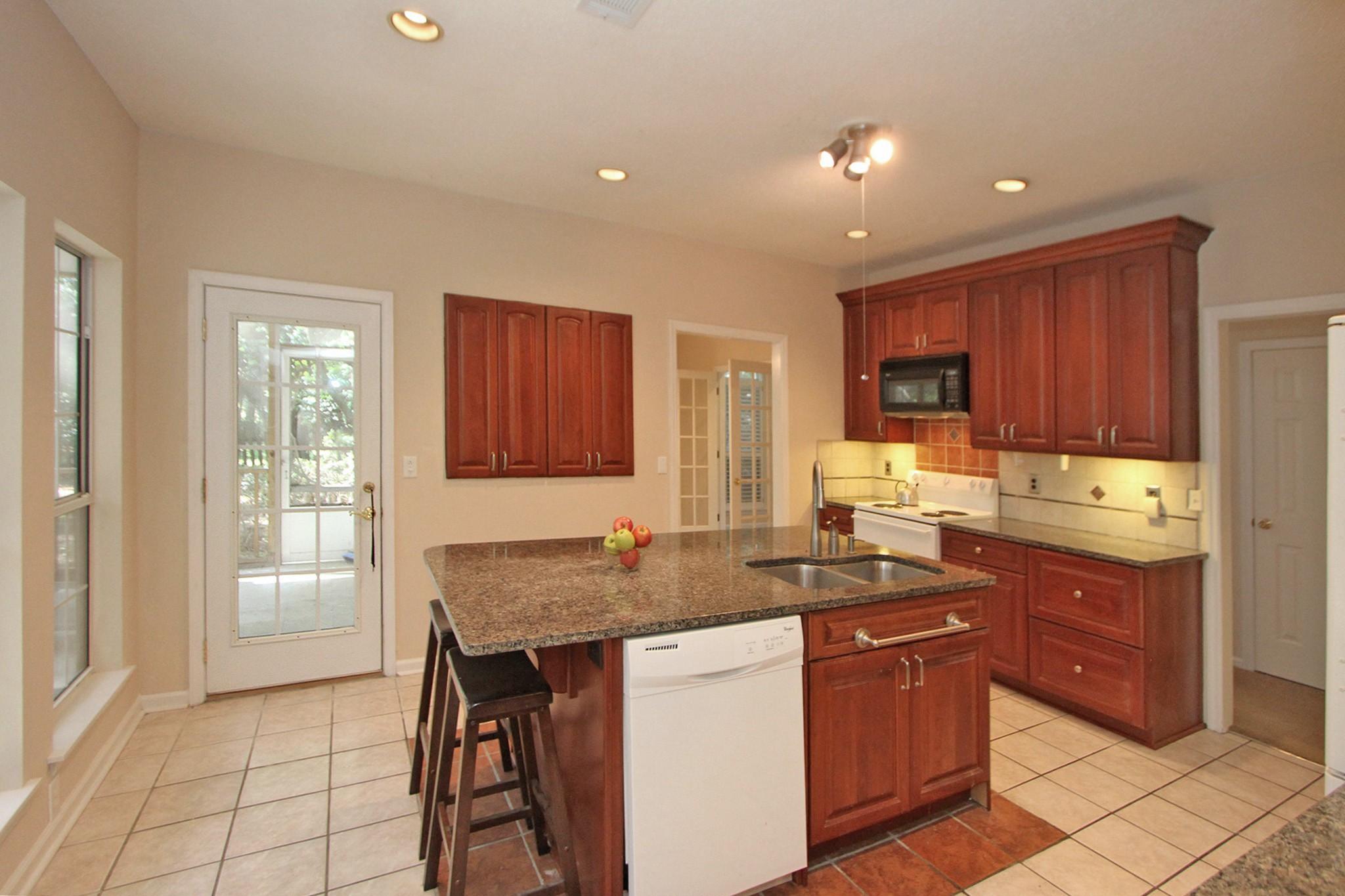 331 Fern House Walk Mount Pleasant, SC 29464 - Photo 12 of 39 331 Fern House Walk