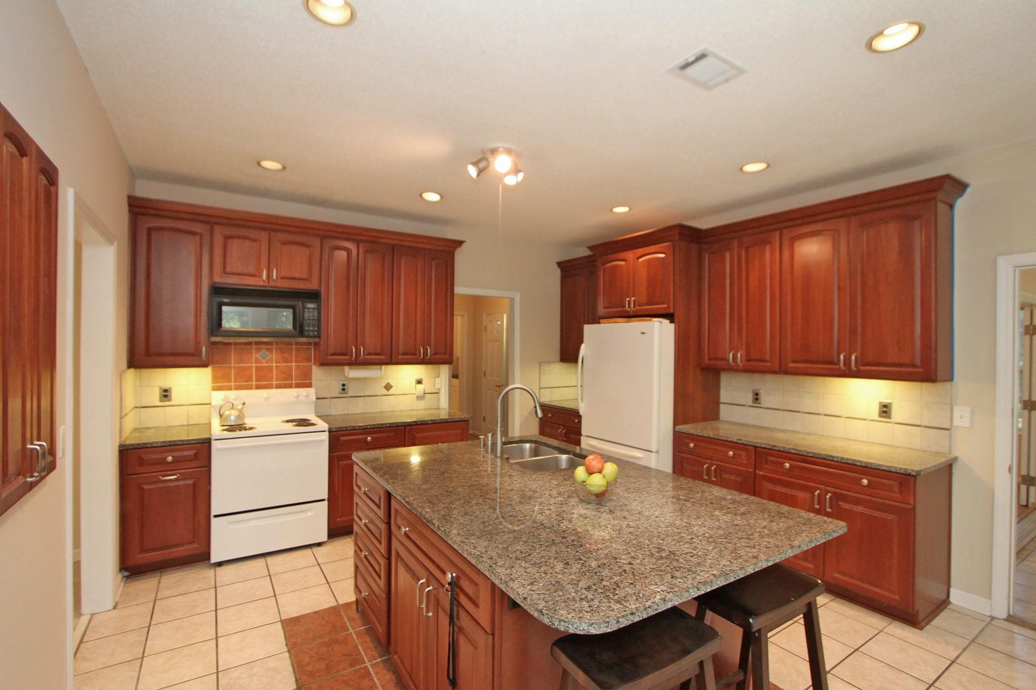 331 Fern House Walk Mount Pleasant, SC 29464 - Photo 14 of 39 331 Fern House Walk