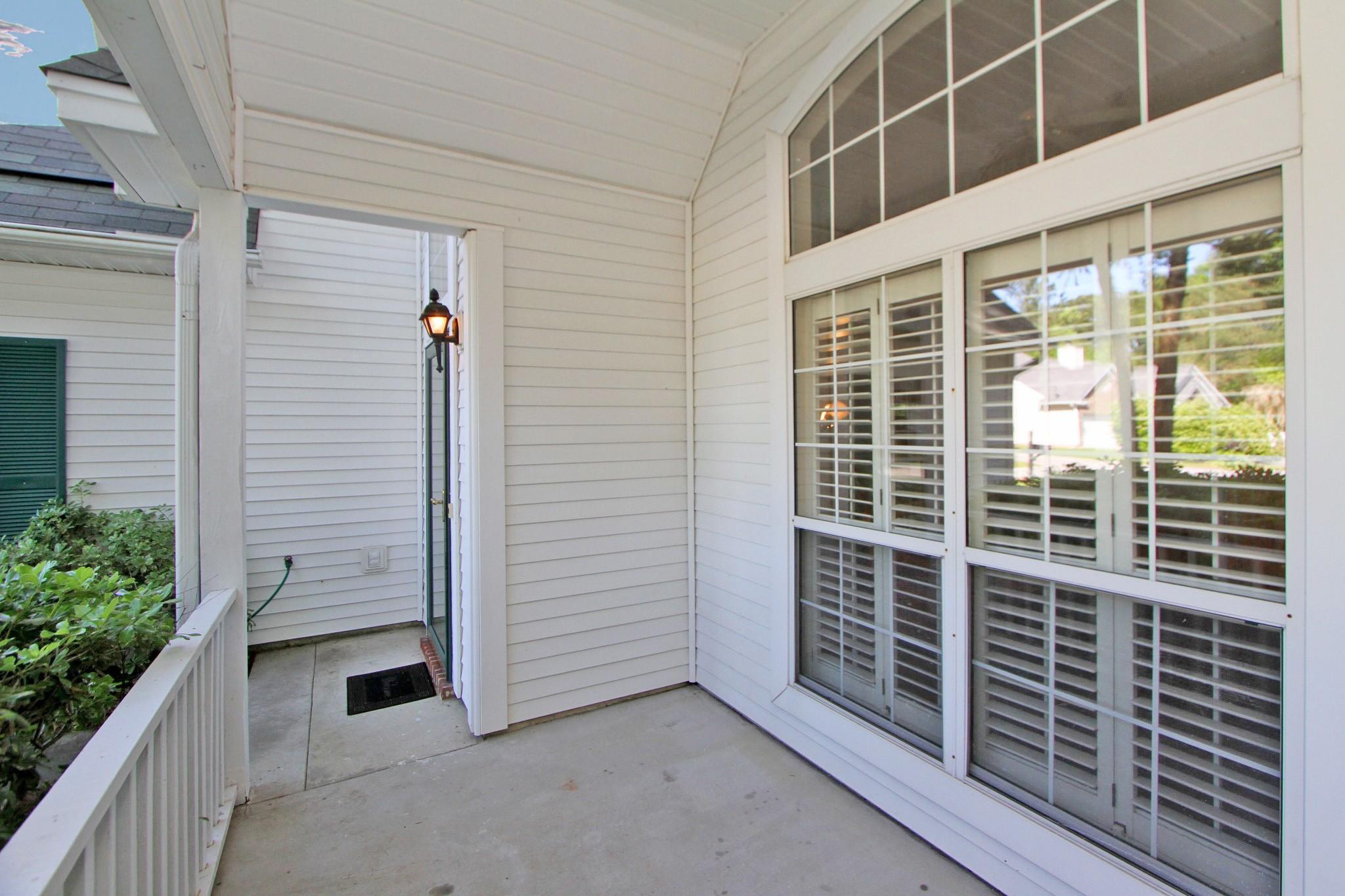 331 Fern House Walk Mount Pleasant, SC 29464 - Photo 3 of 39 331 Fern House Walk