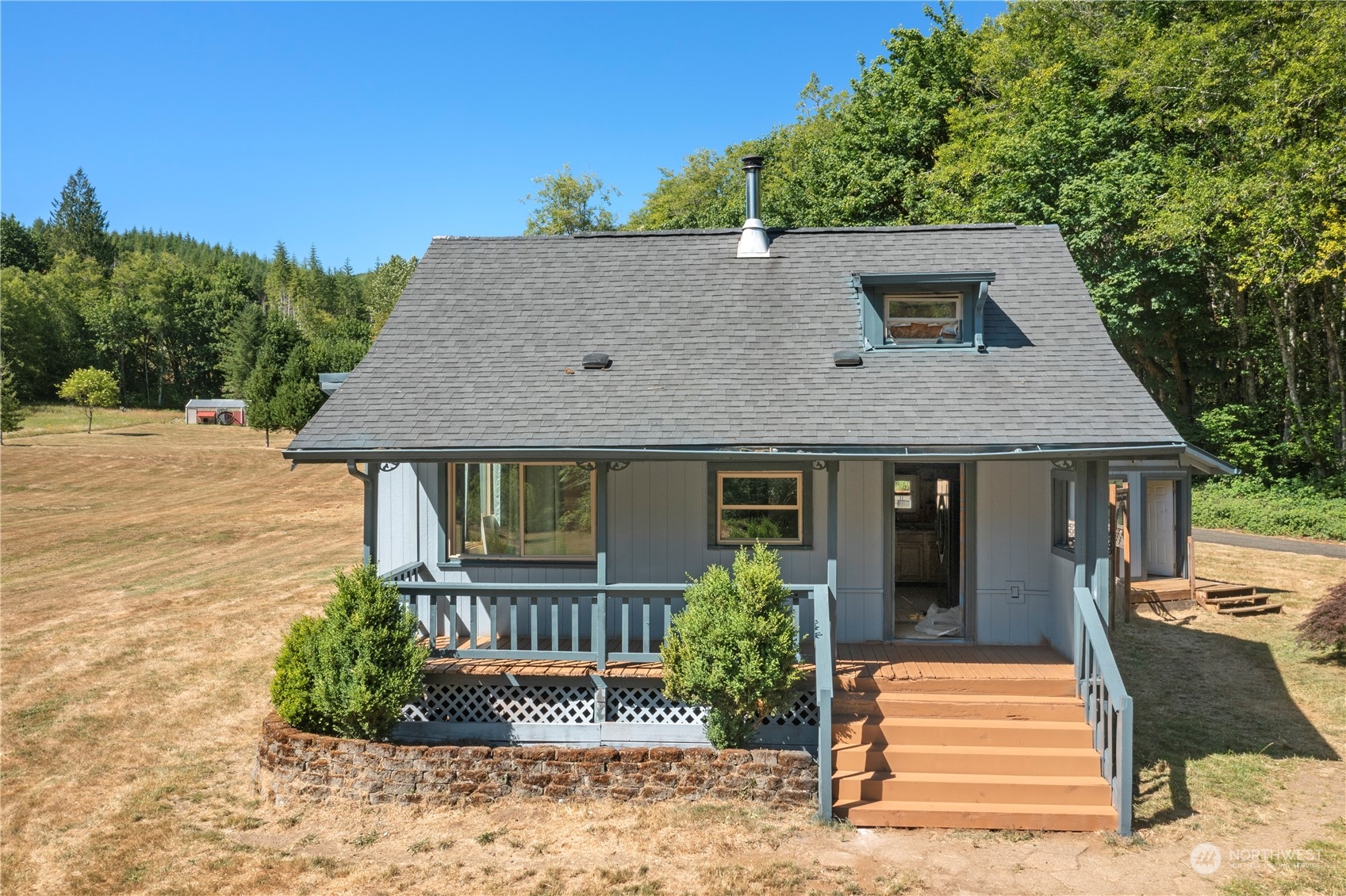 4081 West Beeville Road Matlock, WA 98560 - Photo 2 of 11 Gallery Image 2