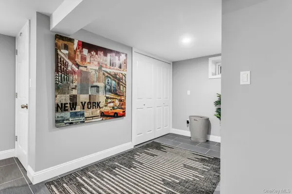$739,000 | 25 Young Street, West Babylon, NY 11704