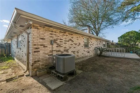 $295,000 | 3312 Lake Trail Drive, Metairie, LA 70003