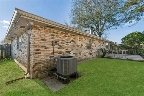 $295,000 | 3312 Lake Trail Drive, Metairie, LA 70003