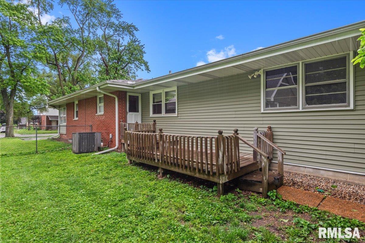 3300 South 2nd Street Springfield, IL 62703 - Photo 46 of 49